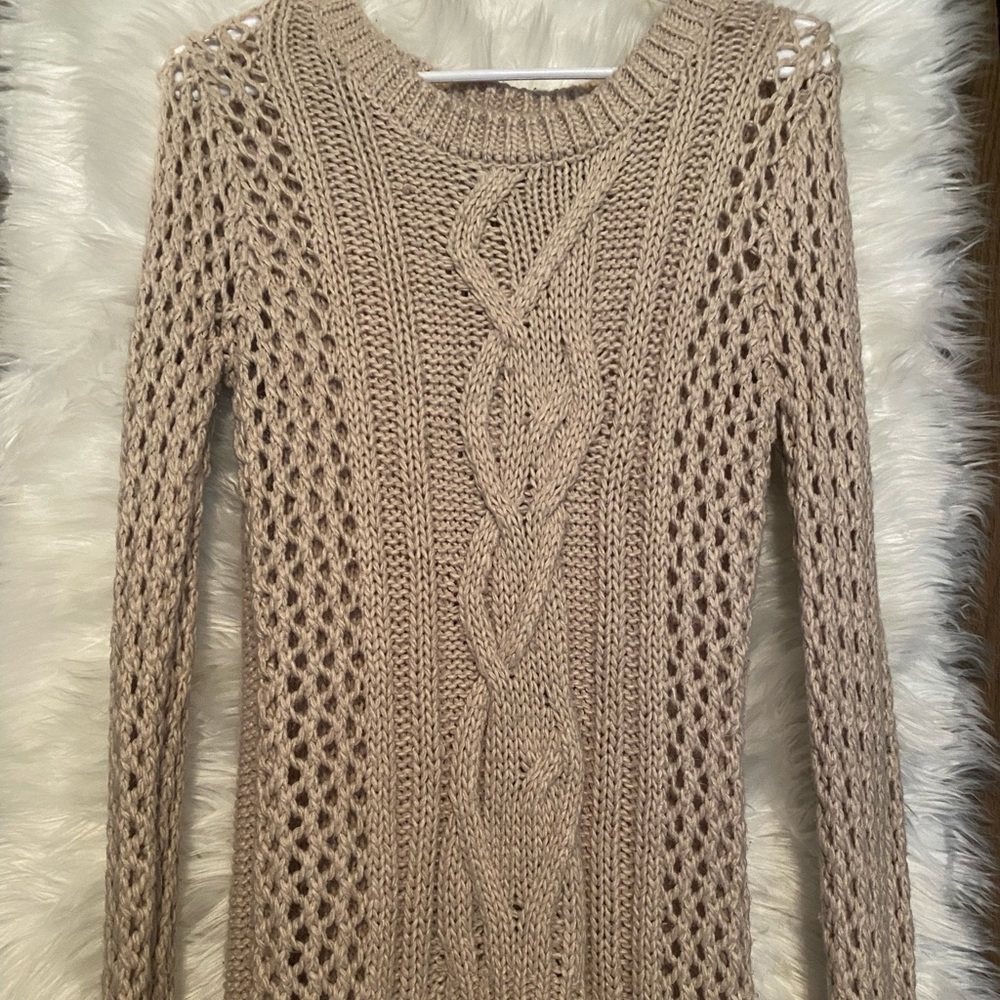Medium sweater